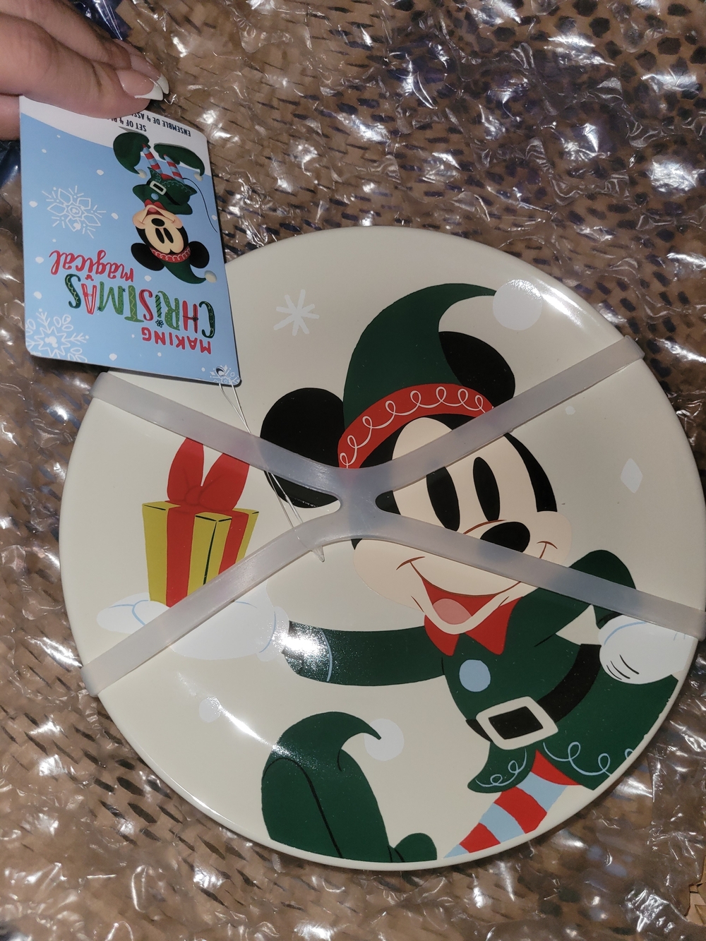 Disney Christmas Elf Mickey Disposable Dinner Plate - Green/Red/Cream